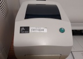 Kserokopiarki - pakiet zawierający 4 poz. asort. (wg oddzielnego wykazu), w tym m.in.: kserokopiarka KONICA MINOLTA, drukarka etykiet ZEBRA LP2844 itp. 